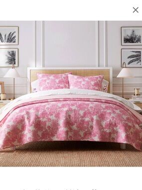 NWT Lilly Pulitzer X Pottery Barn Anniversary Toile King Sized Quilt and shams